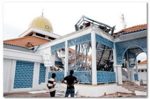 masjid runtuh di terangganu